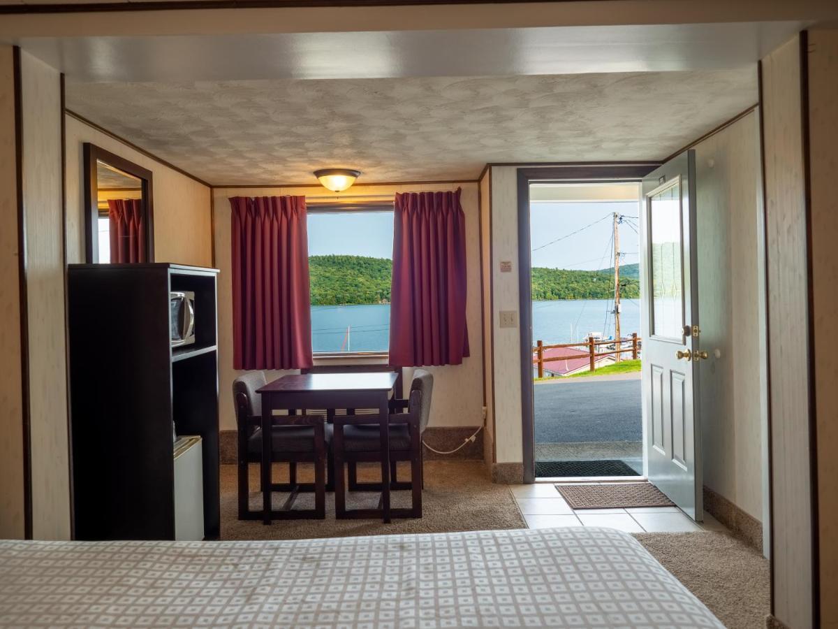 Lake 'N Pines Motel Cooperstown Buitenkant foto