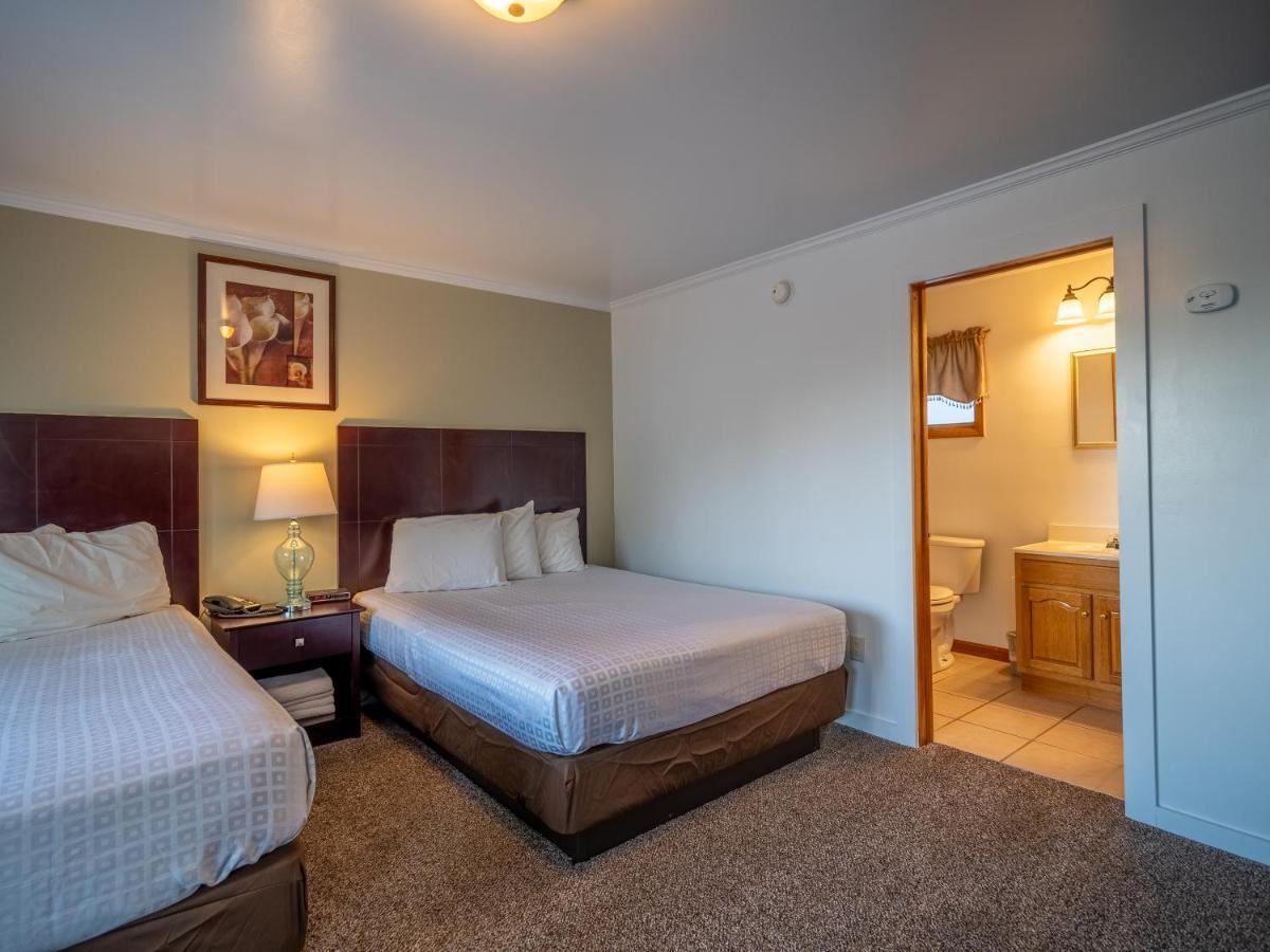 Lake 'N Pines Motel Cooperstown Buitenkant foto