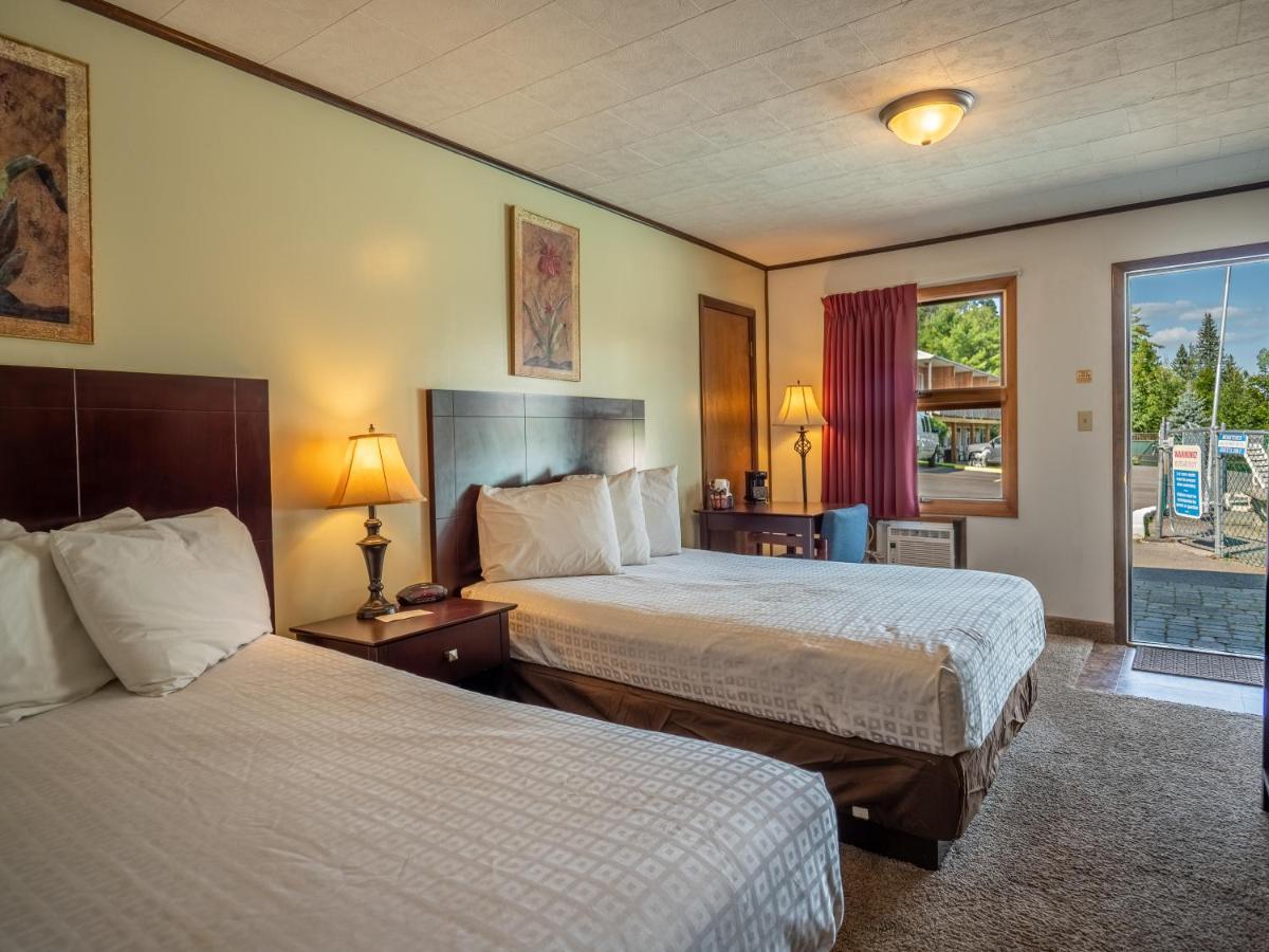 Lake 'N Pines Motel Cooperstown Buitenkant foto