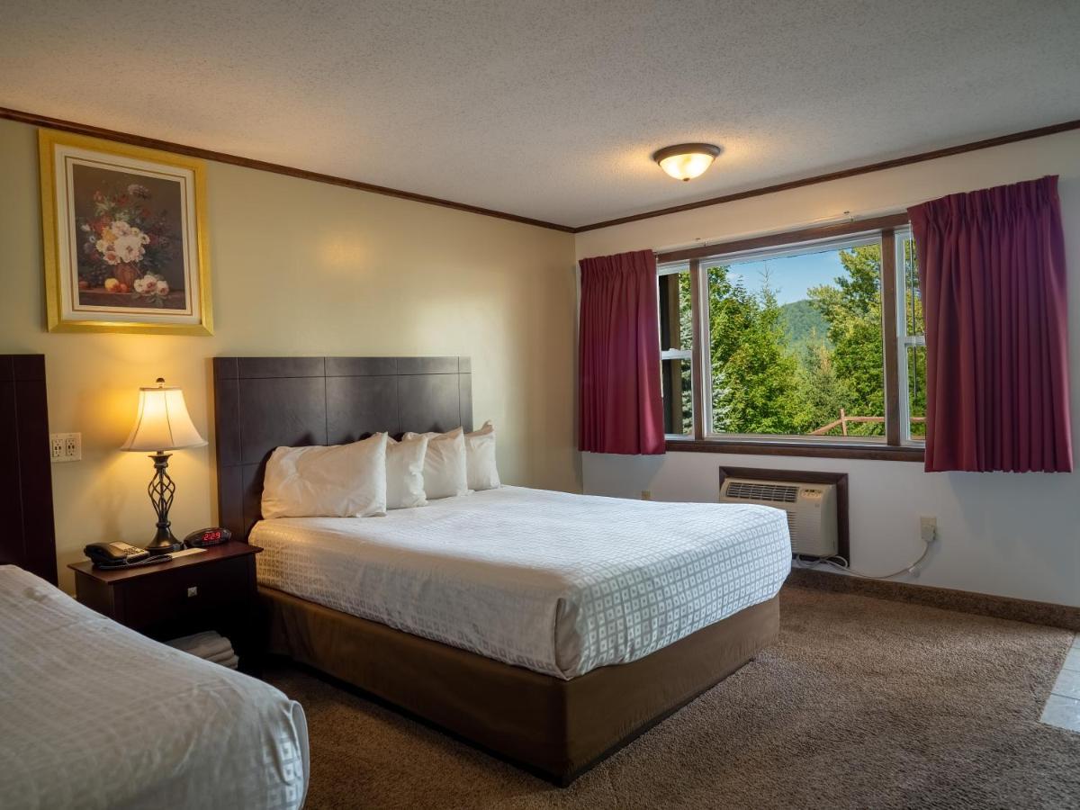 Lake 'N Pines Motel Cooperstown Buitenkant foto